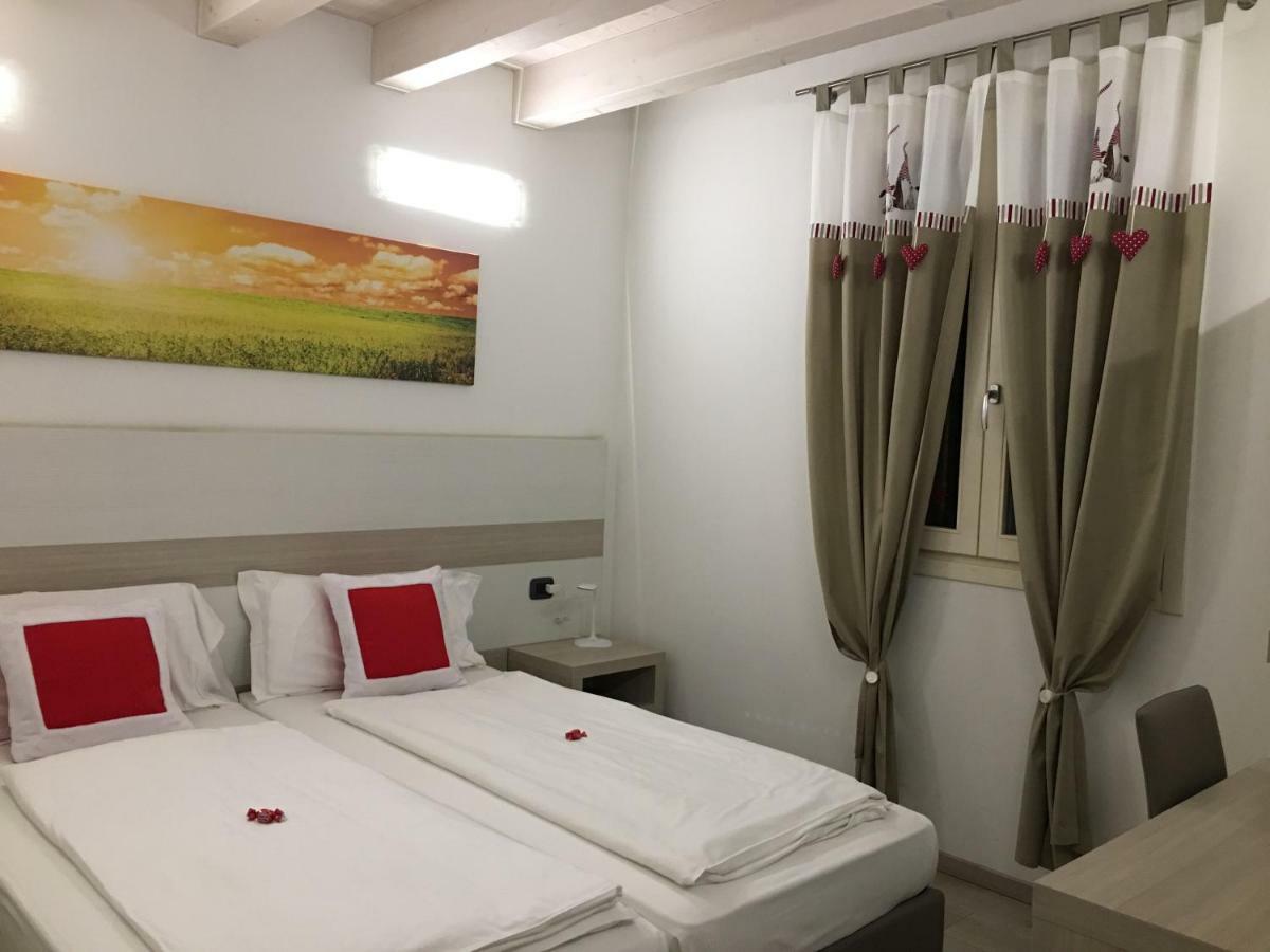 B&B Nuova Ostiglia Куинто-ди-Тревизо Экстерьер фото